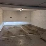 Lejlighed 1br With Garage In Kirchberg Luxembourg By