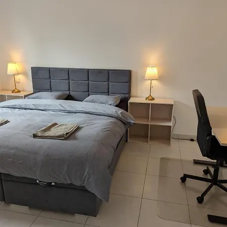 1br With Garage In Kirchberg