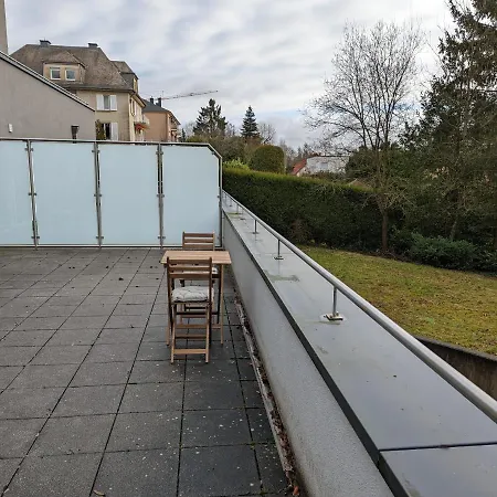 1br With Garage In Kirchberg Lägenhet